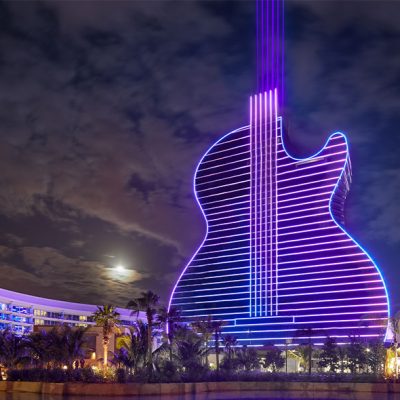 guitar-hotel-nighttime-1-680x590